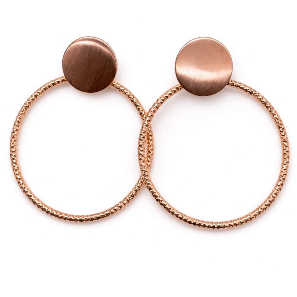 Rose gold textured hoop earrings